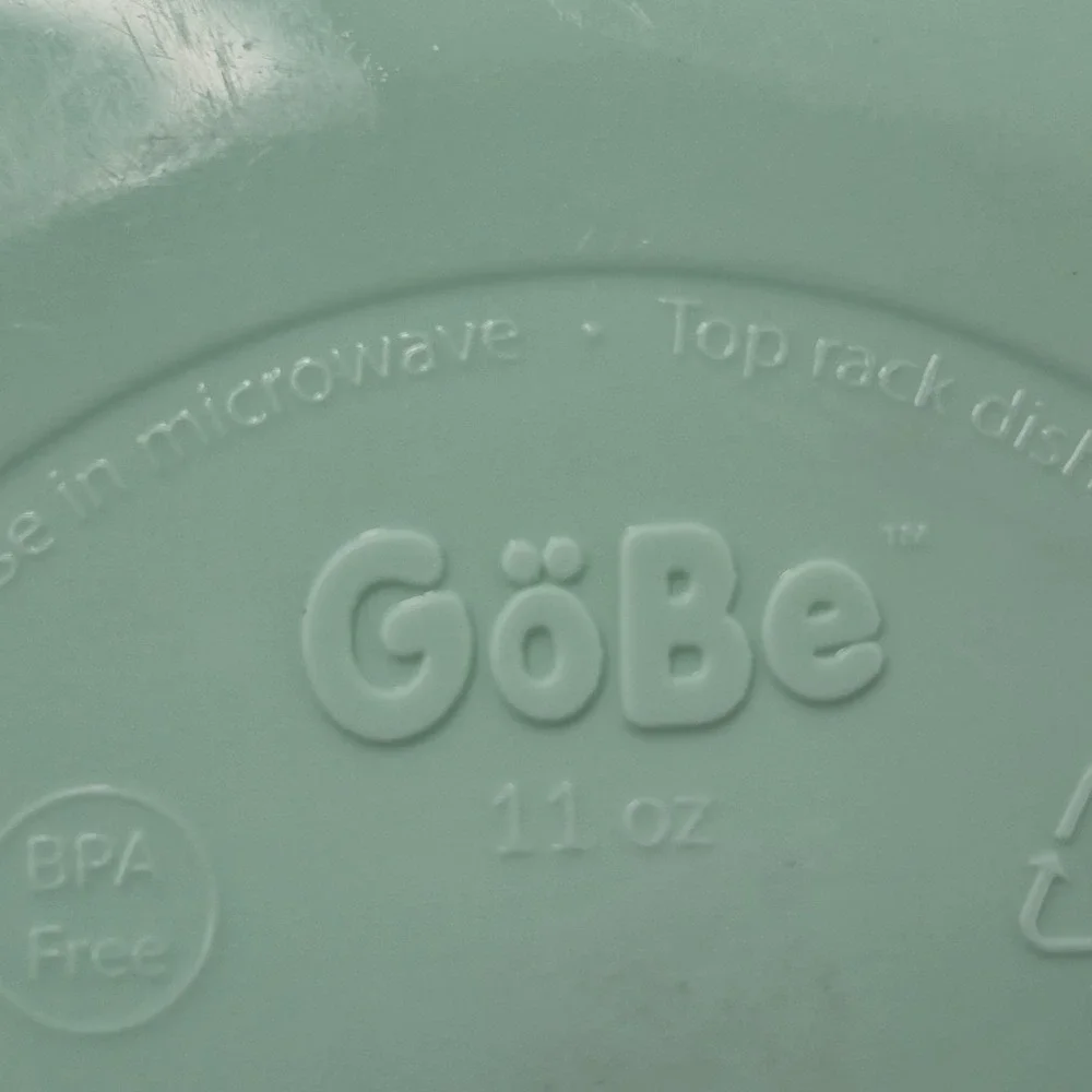 GoBe 5 Compartment Snack Spinner for Kids  Portable Mint Green 11oz Easy Clean